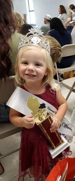 Weatherford toddler to compete at state pageant