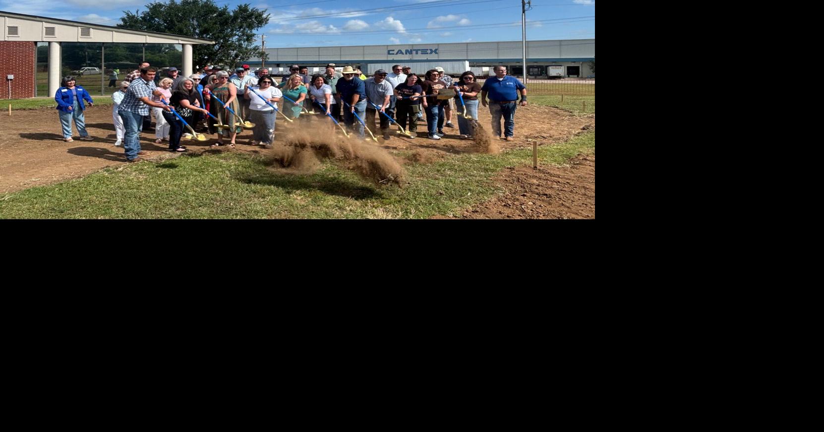 Mineral Wells breaks ground on Willie Casper Storybook Park at Boyce Ditto Library