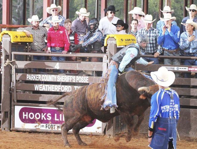 Weatherford Rodeo Saddle Up! 78th Parker County Sheriff's Posse Frontier Days rides into ...