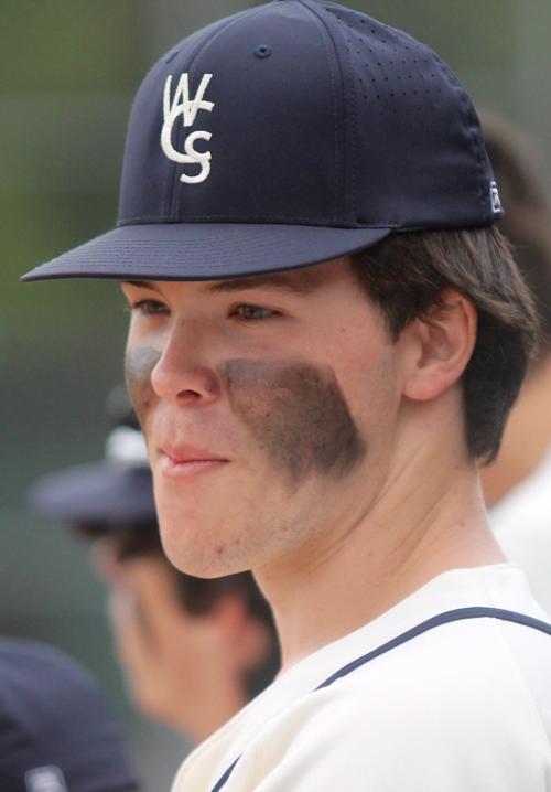 WC Kyler Pettit