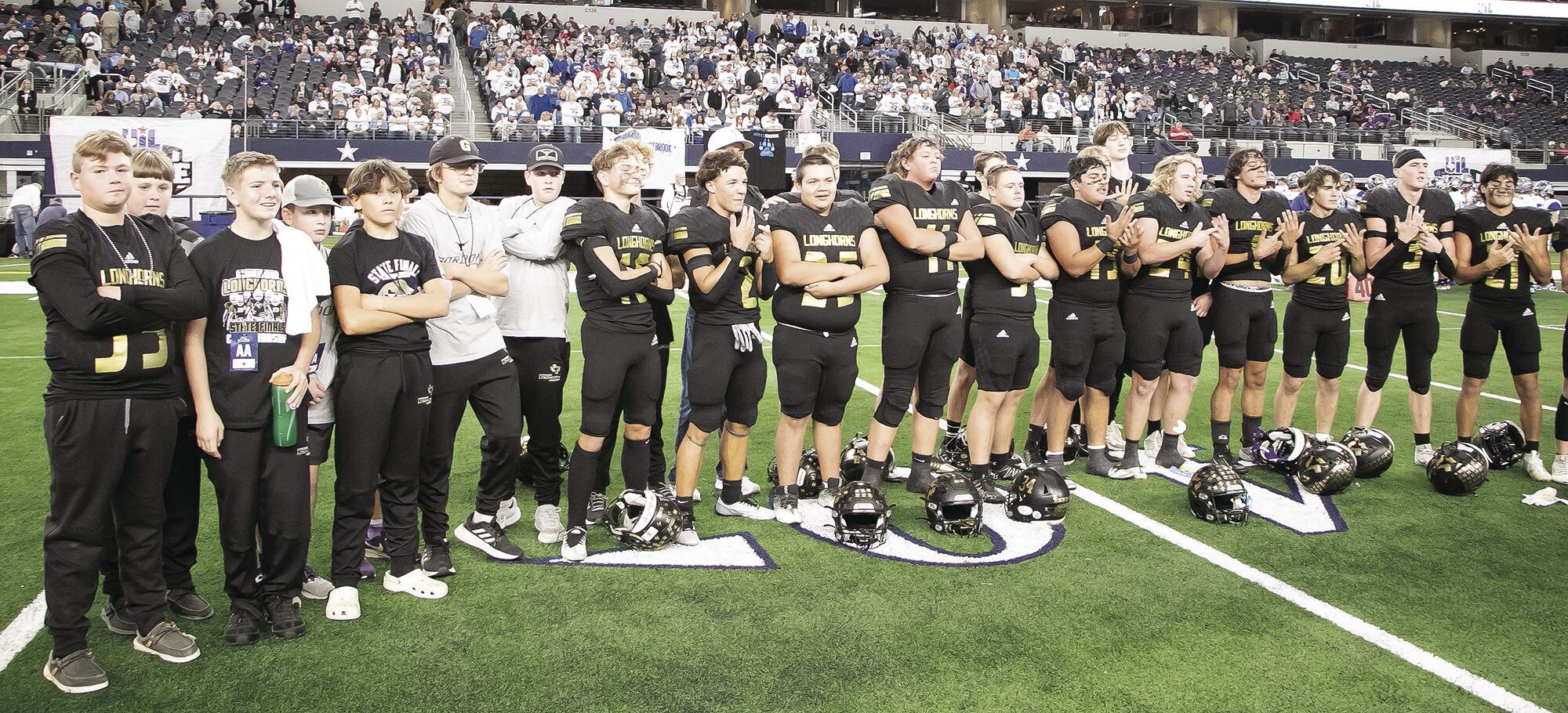 PHOTOS: Gordon Vs Westbrook Playoff Football - 1A D1 State Championship ...