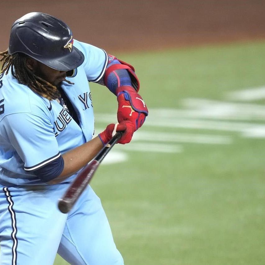 Clement and Springer hit RBI singles in the 8th in the Blue Jays