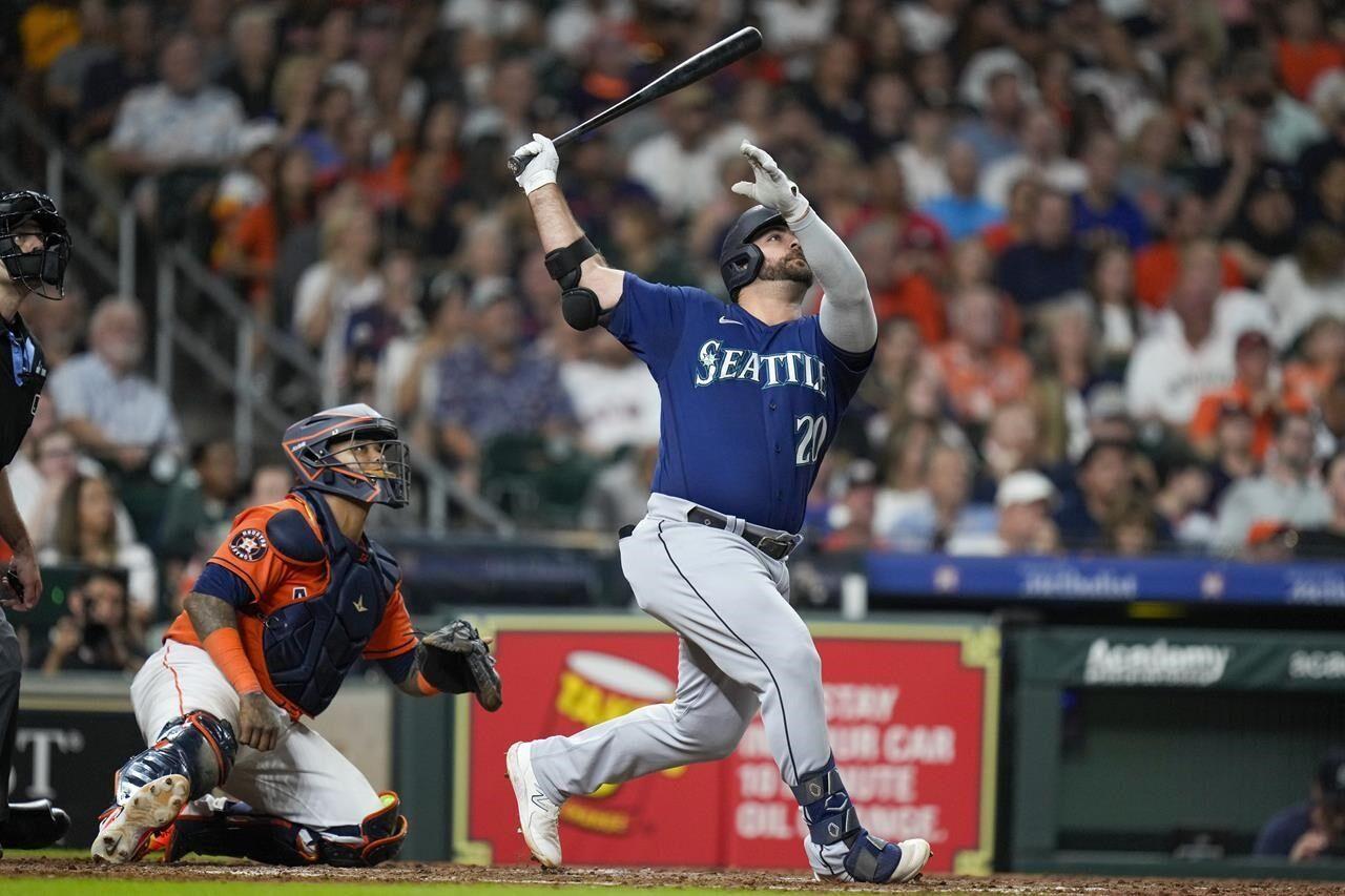 Henderson hits 2-run homer, RBI single as Orioles top A's 9-4