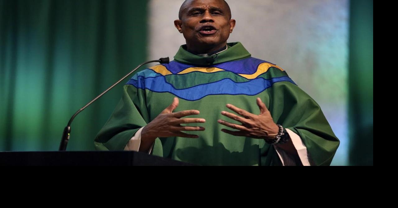 Black gay priest in NYC challenges Catholicism from within