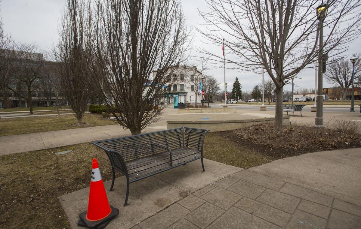  icdn.ru nude girl s Toronto man, 66, stabbed as he sat on Niagara Falls bench