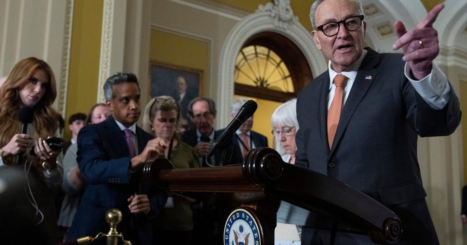 Schumer to introduce bill targeting Trump latest tariffs on Canada