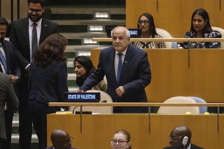 UN General Assembly widely supports a Palestinian resolution demanding