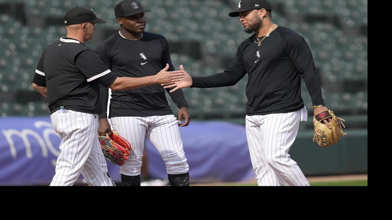 Rockies activate Charlie Blackmon after he missed 2 months with a fractured  right hand