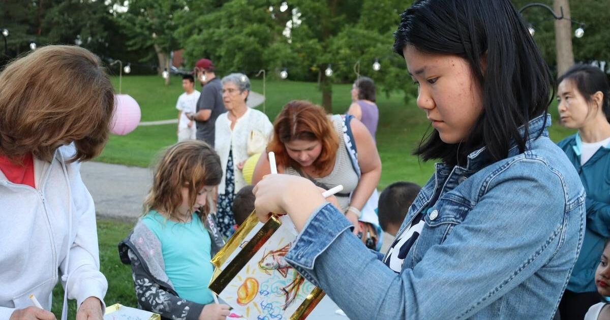 Lantern ceremony puts spotlight on Niagara’s Asian community