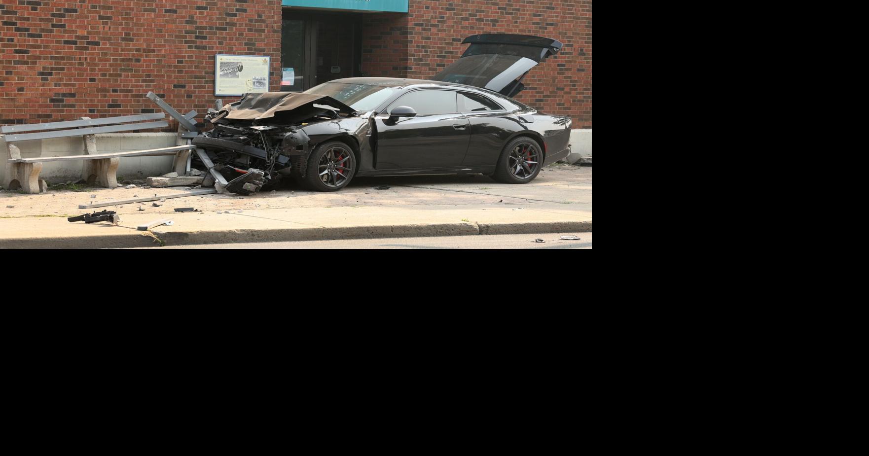 SIU investigating high-speed crash after Hamilton police tried to stop vehicle
