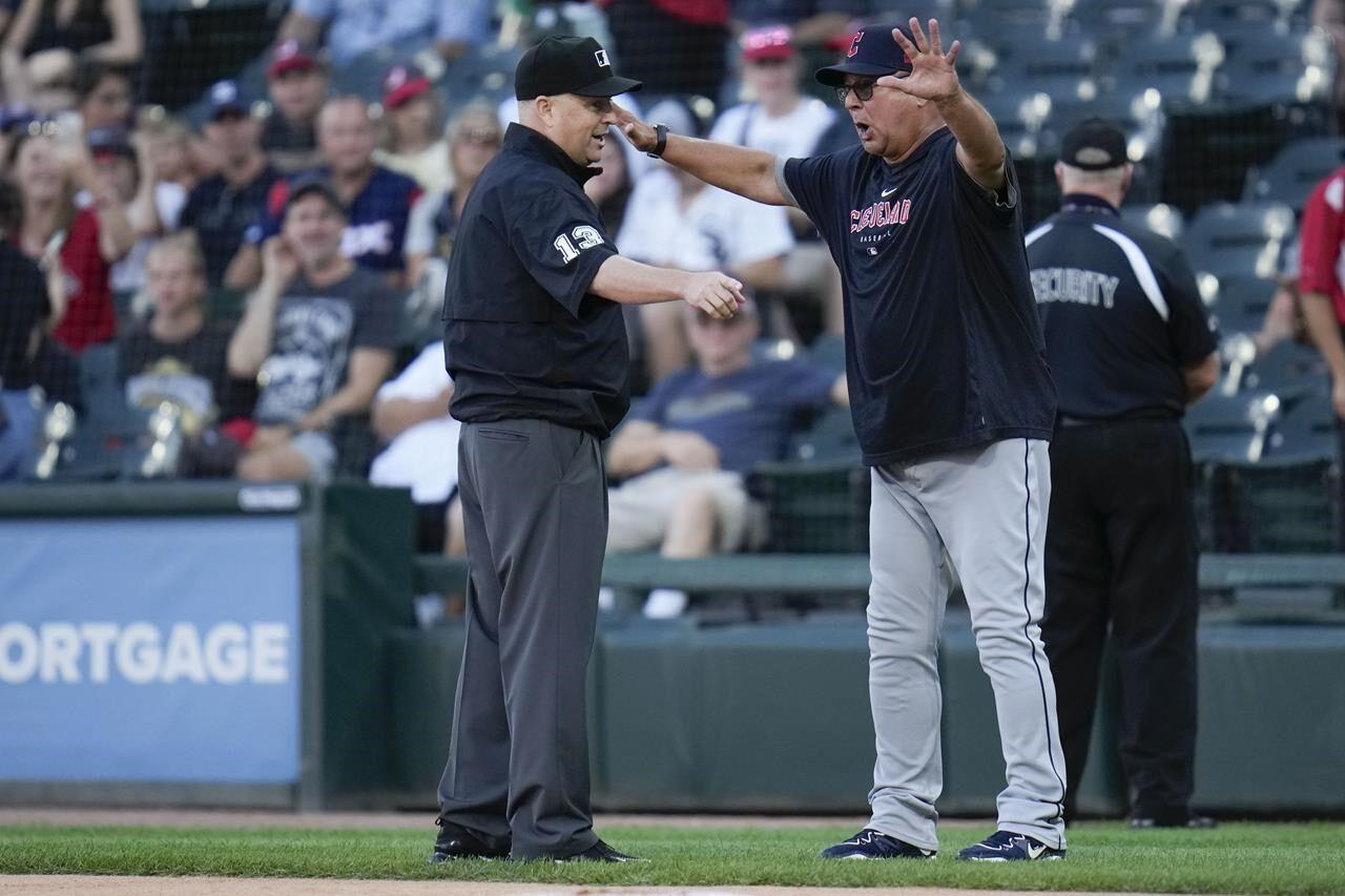 Braves score twice on Suzuki's fielding error, overcome 6-run deficit to  beat Cubs