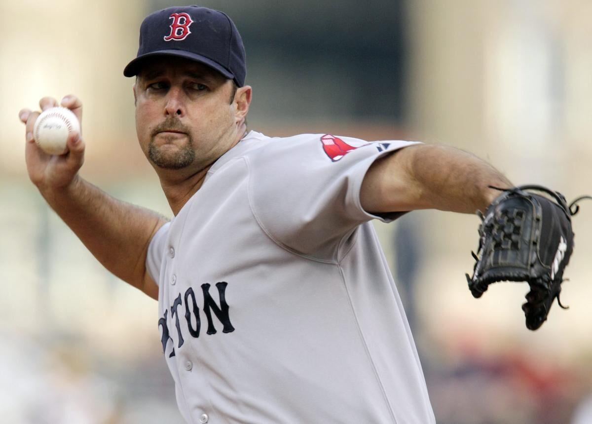 Red Sox knuckleballer Tim Wakefield passes away at age 57 