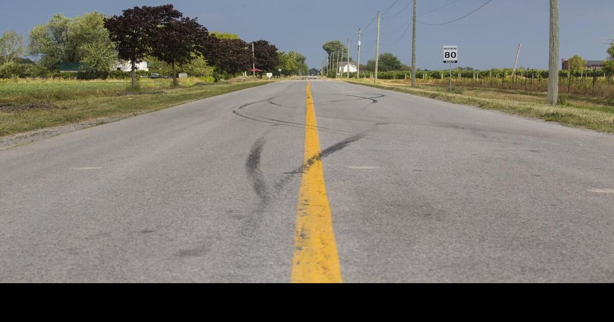 Niagara man charged in crash that killed female passenger in second car