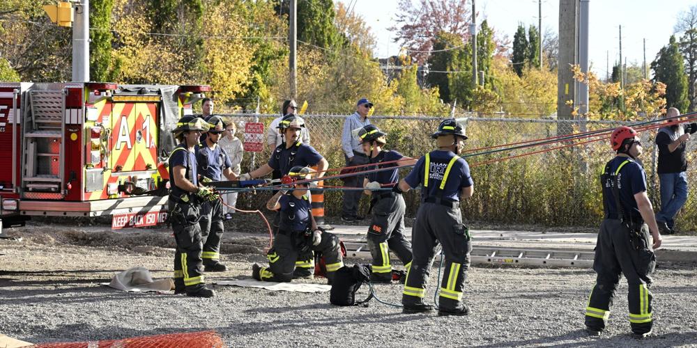 Boy rescued from 10m construction pit in Welland