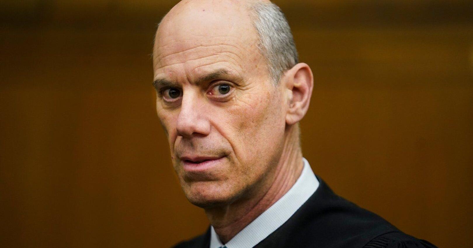 Misconduct complaint dismissed against judge who handled El Salvador prison deportation case