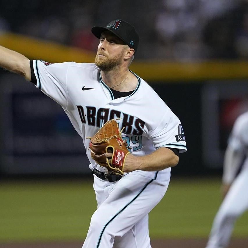 Bregman homers and Valdez outpitches Verlander as the Astros beat the Mets  4-2 to end their skid