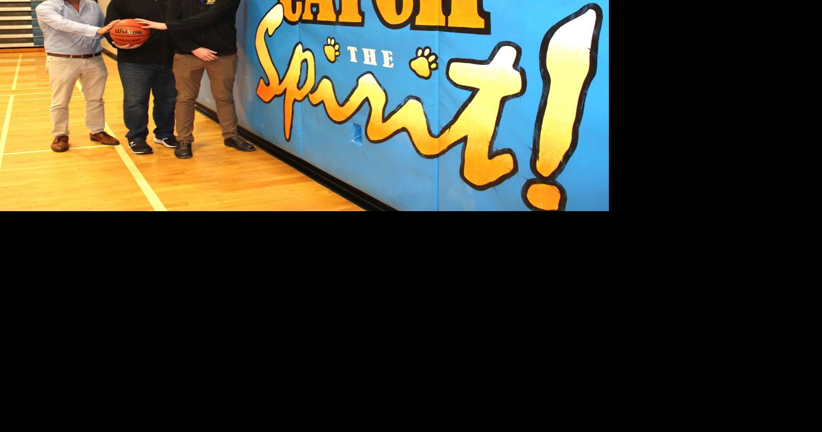 Tournament pressure prepares high school teams for playoffs