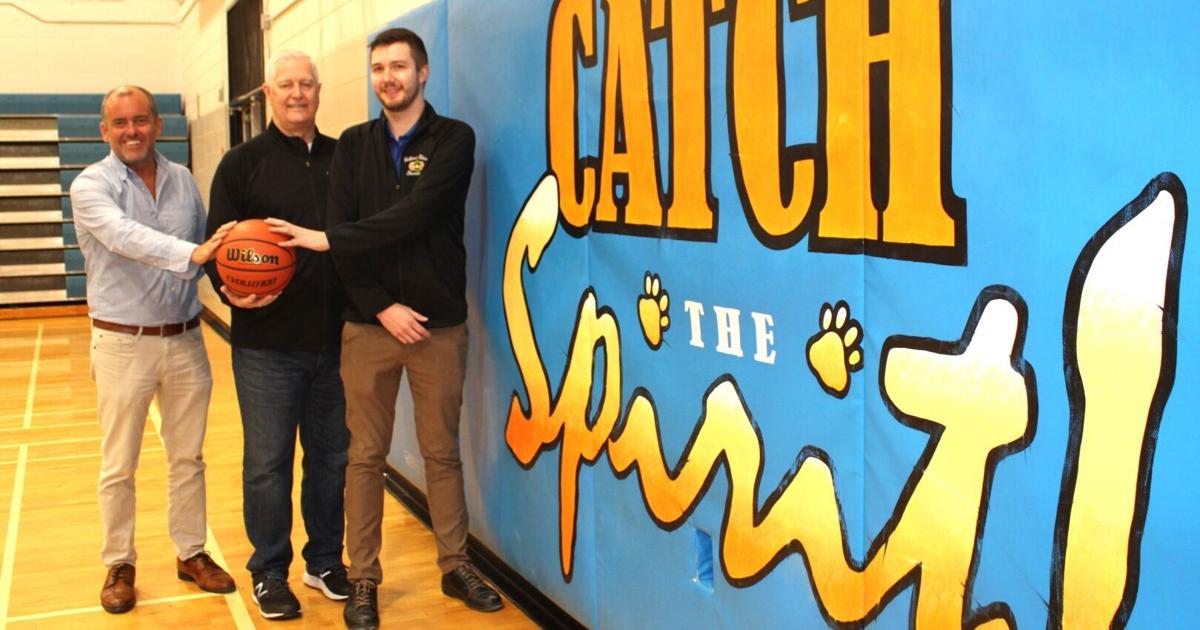 Tournament pressure prepares high school teams for playoffs