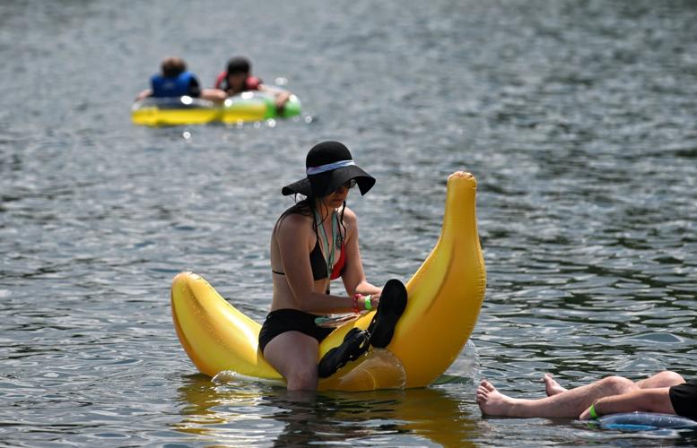 Flotilla of fun on Welland Recreational Canal