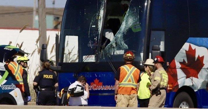 One person dead after wheel smashes bus window in Niagara - Vimarsana News