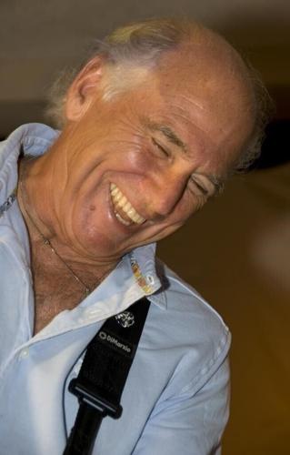Margaritaville Singer Jimmy Buffett Who Maintained Canadian Roots While Turning Beach Bum