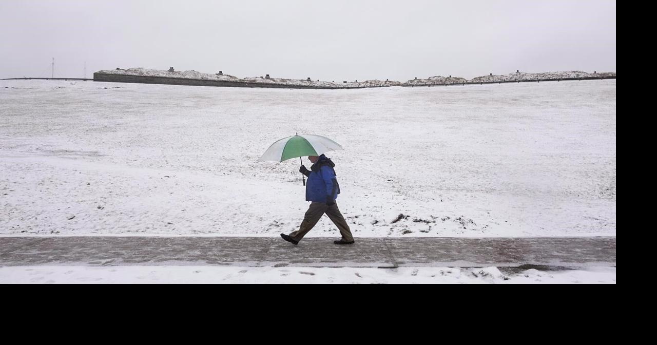 Freezing rain causes power outages, forces closures across Atlantic Canada