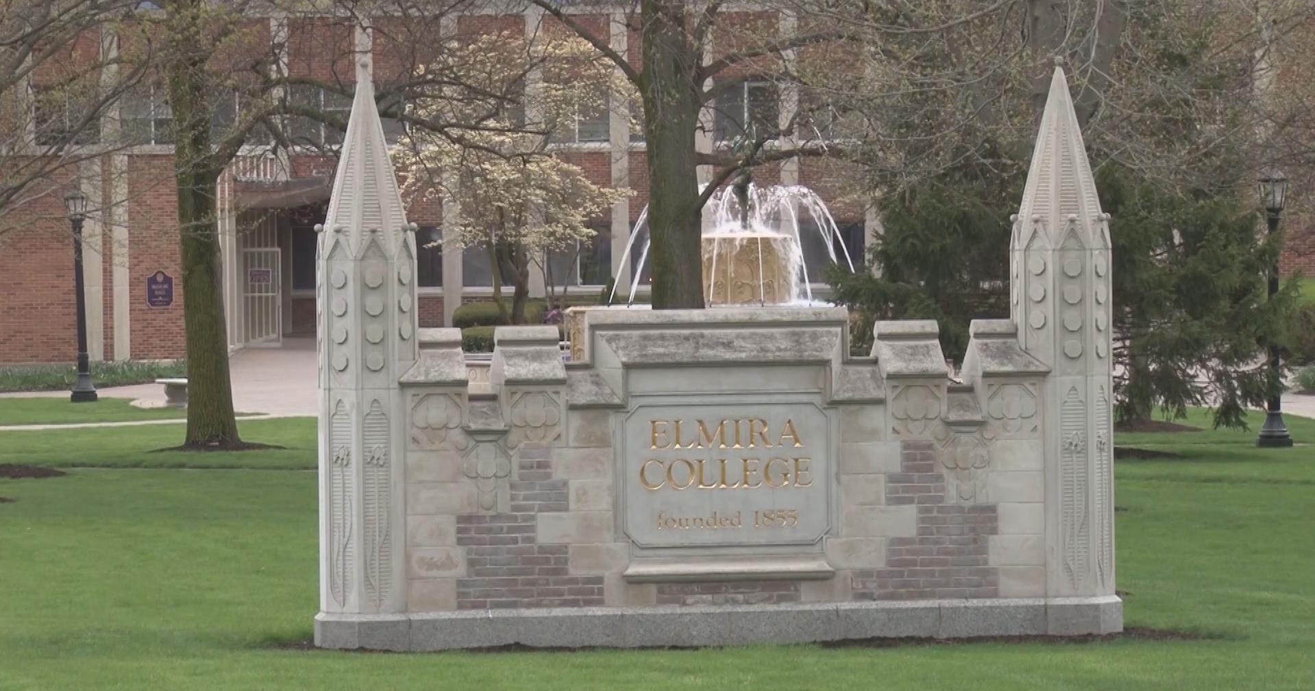 Elmira College receives federal grant to purchase new lab equipment