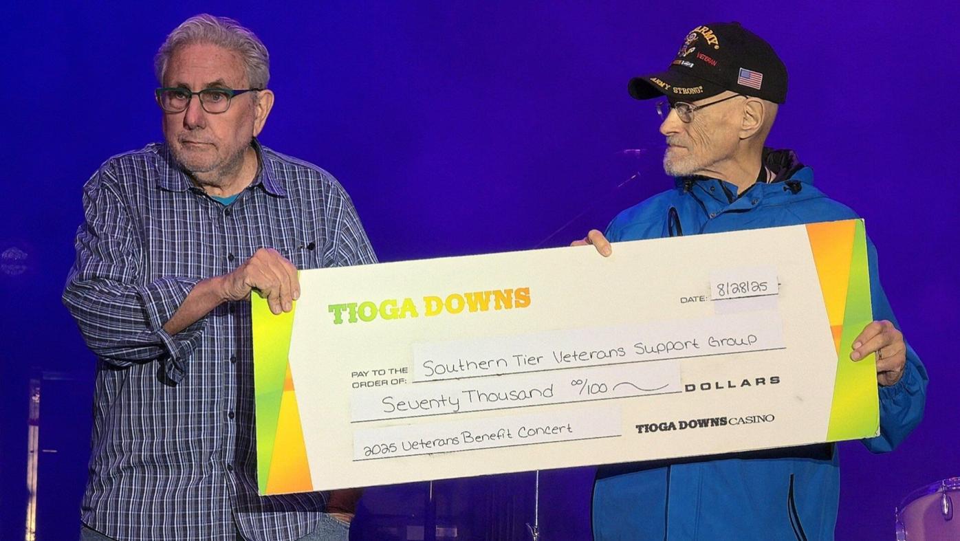 Tioga Downs donates $70k to Southern Tier Veterans Support Group | News |  weny.com