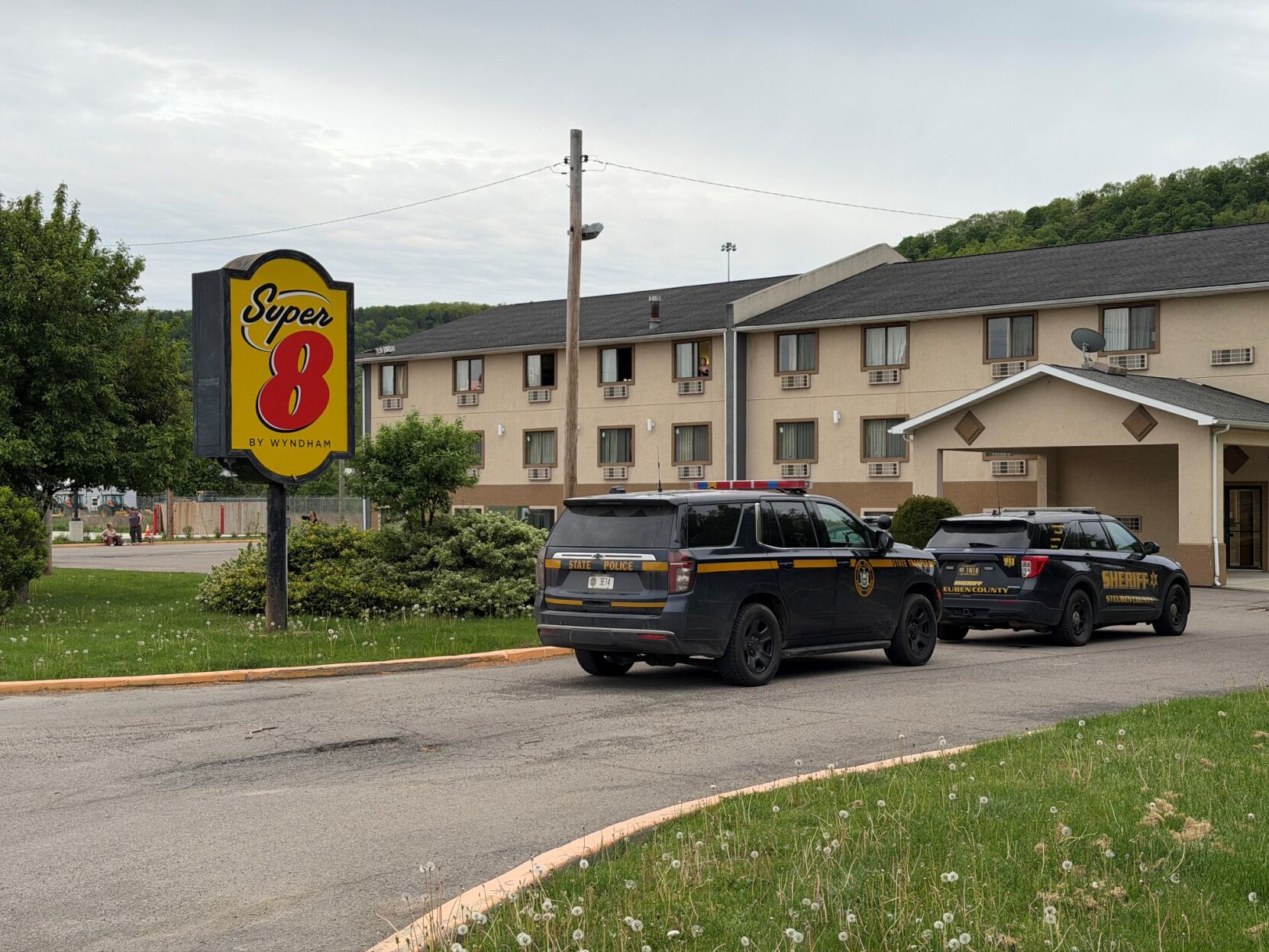 Large Police Presence at Motel in Bath | News | weny.com