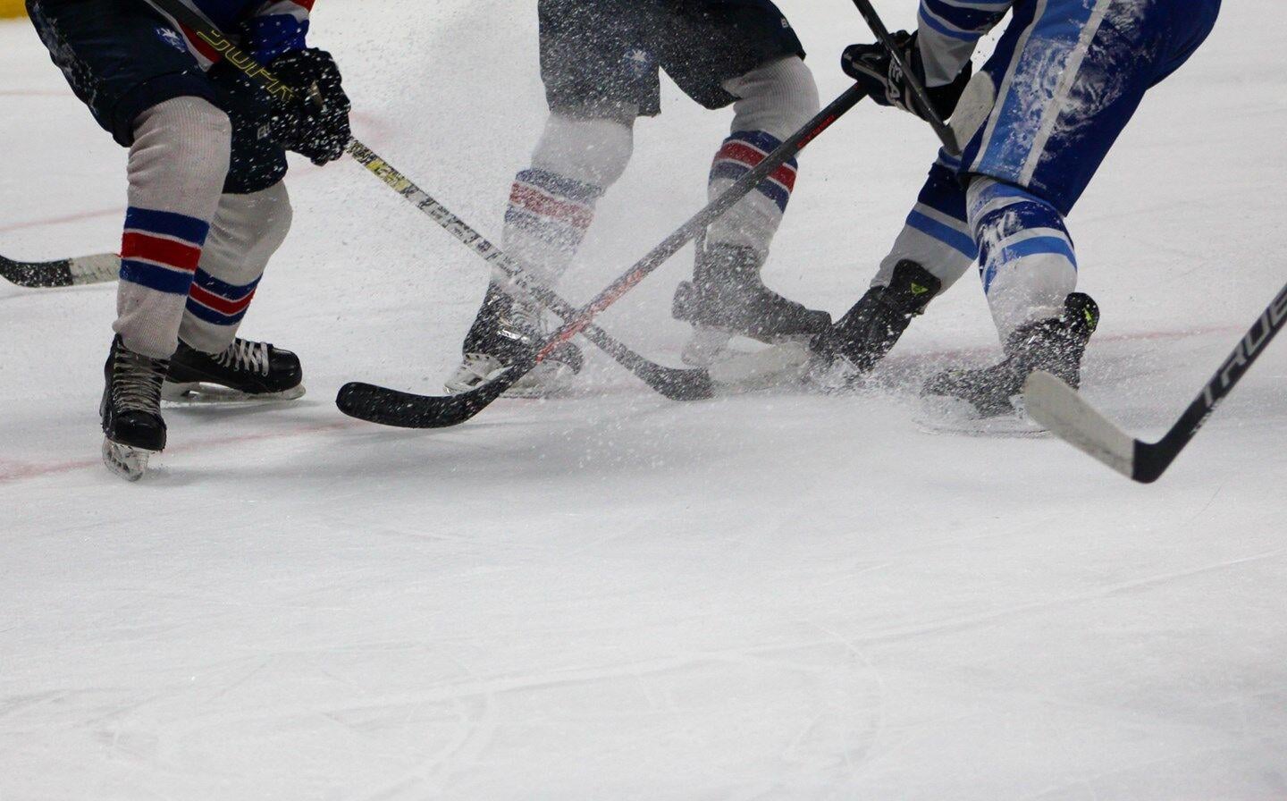 Hockey committee: No exemptions for two-sport hockey players