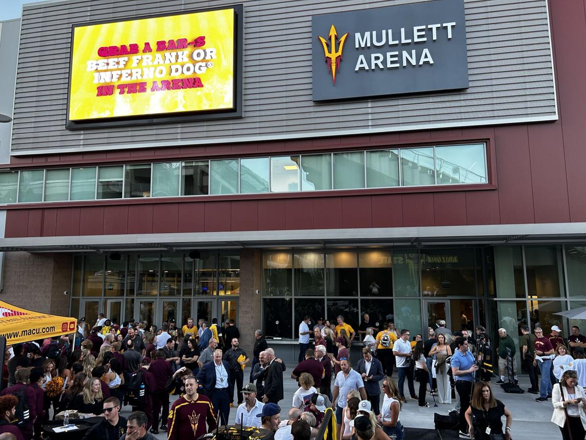 Inside the NHL: Arizona's Mullett Arena is a bizarre venue for the