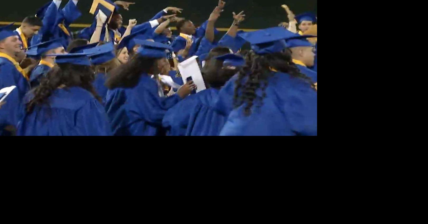 Buckeye Union high schools’ social-distancing graduations | News ...