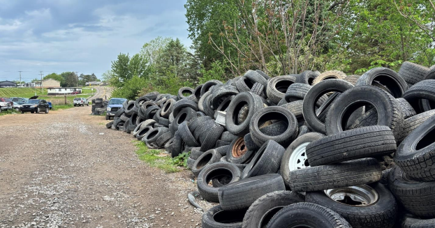 Wellsville tire shop ordered to remove tires by Ohio EPA