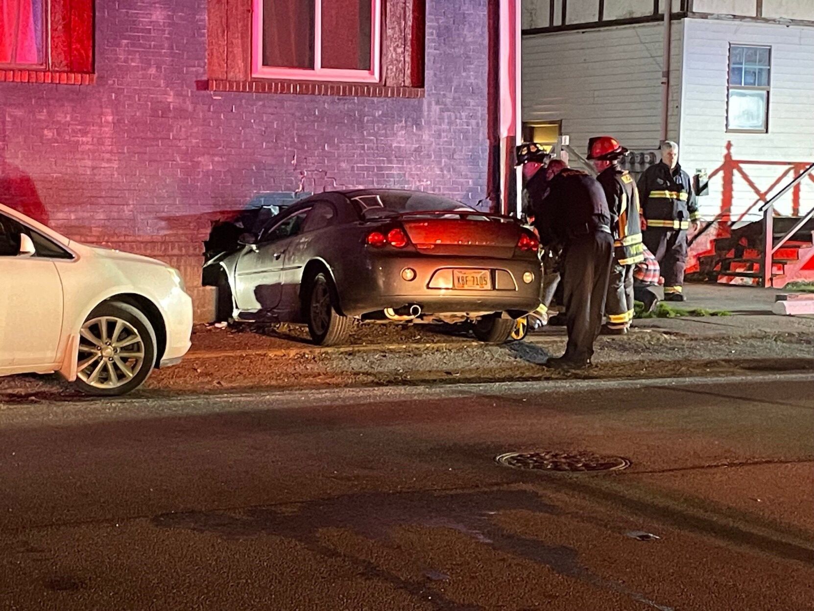 2 hurt after car crashes into Niles apartment building | Archives ...