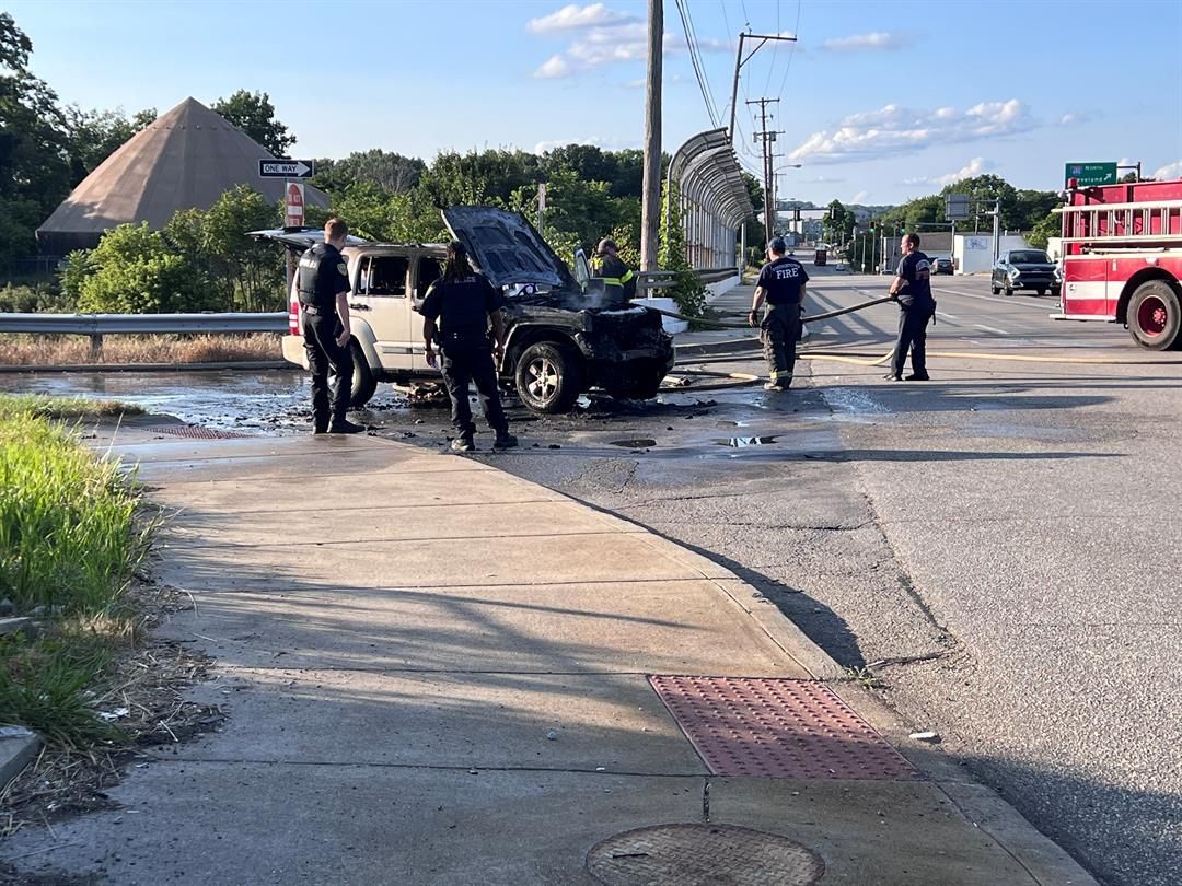 Car fire closes part of I-680 in Youngstown | Archives | wfmj.com