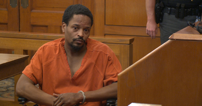 Man facing half a dozen charges for Warren crash that killed woman, severely injured teen