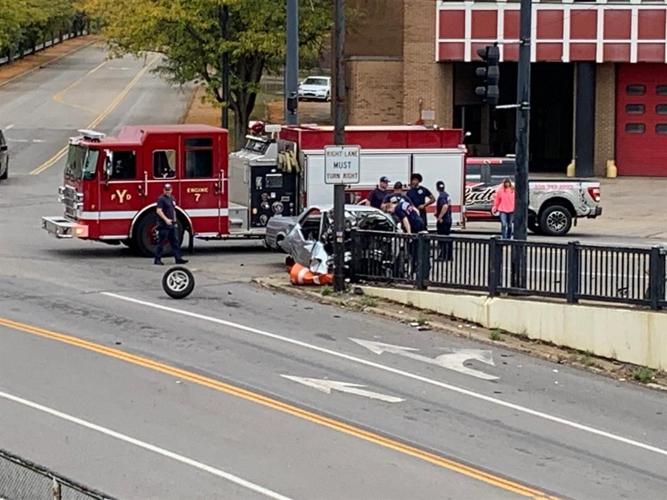Single car crash sends driver to hospital in downtown Youngstown Monday ...
