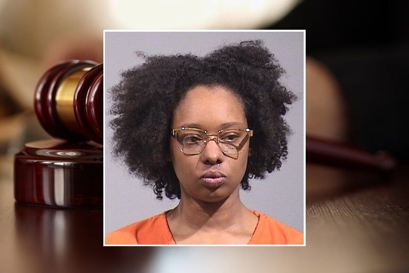 Warren woman pleads guilty to shooting gun outside of Howland bar ...