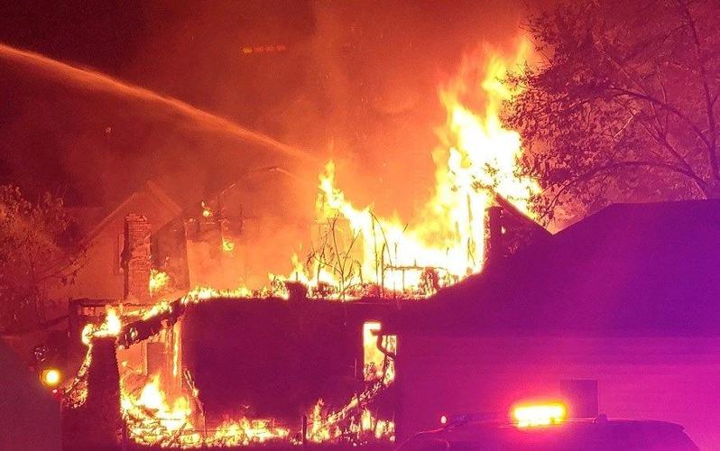 Suspicious house fire lights up sky over Youngstown | Archives | wfmj.com