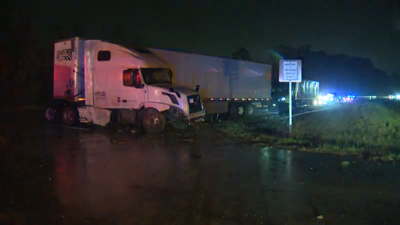 Lanes reopen following crash involving multiple semi trucks on I-80 ...