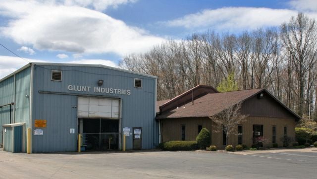 Warren Compony Warren company settles federal sex discrimination suit for $2 million ...