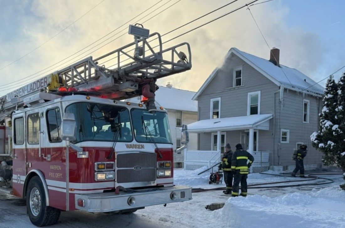 Firefighters battle Warren house fire in sub-zero temperatures ...