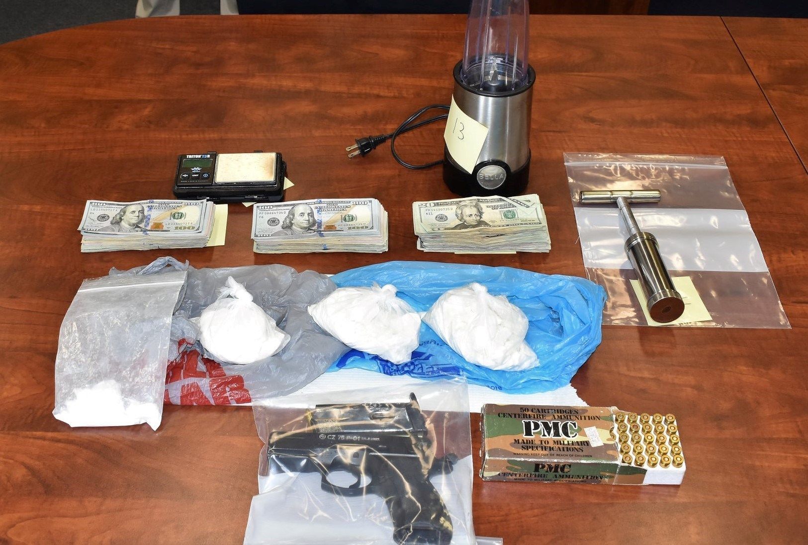Warren PD finds gun, cocaine and cash in Belvedere drug bust | Archives ...