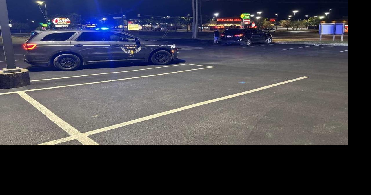 Ohio State Highway Patrol responds to scene of three-car crash in ...
