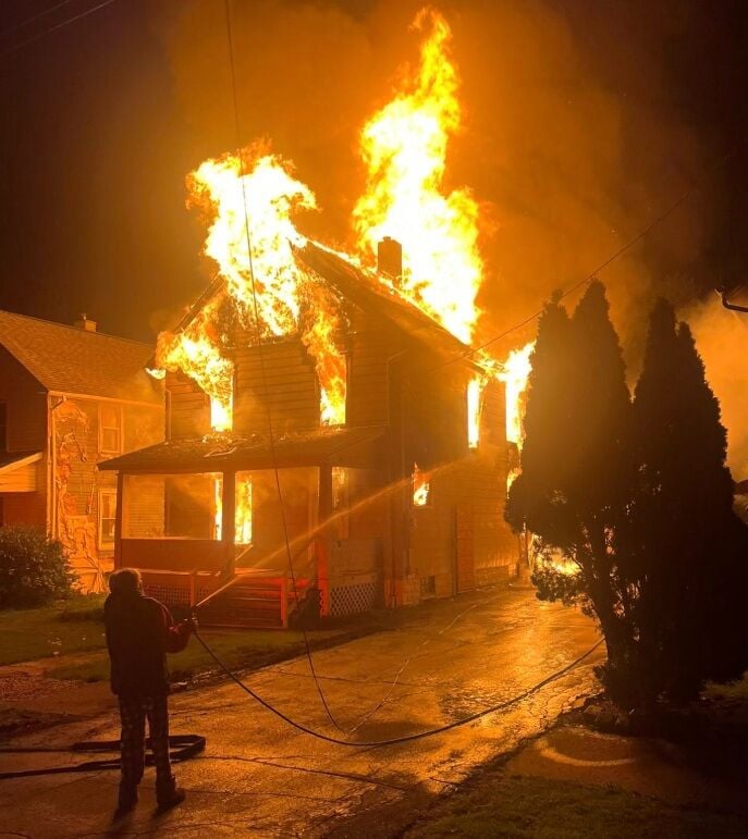 Morning fire races through Warren home, nearby house damaged | Warren ...