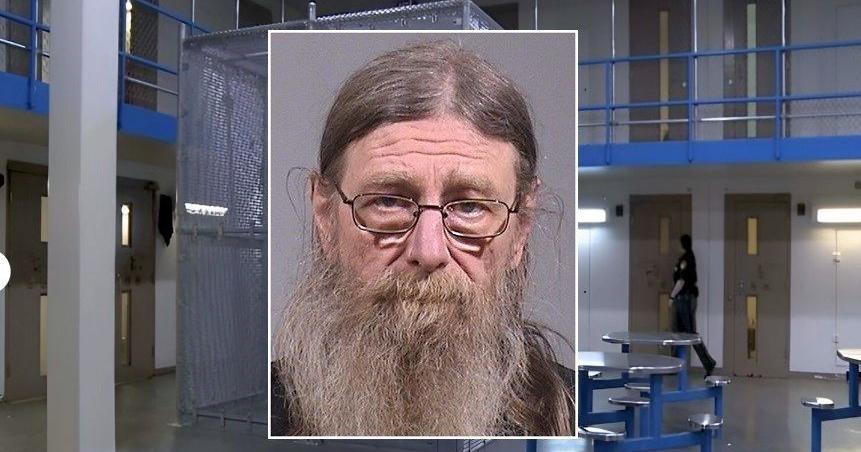 Warren man sentenced to 6-9 years in prison in child pornography case ...