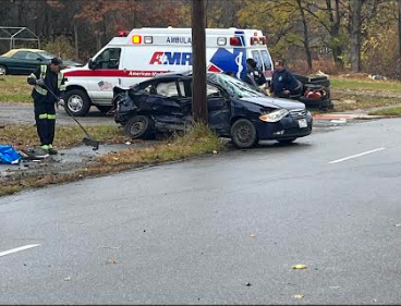 Airbags deployed after car crashes into utility pole in Youngstown ...