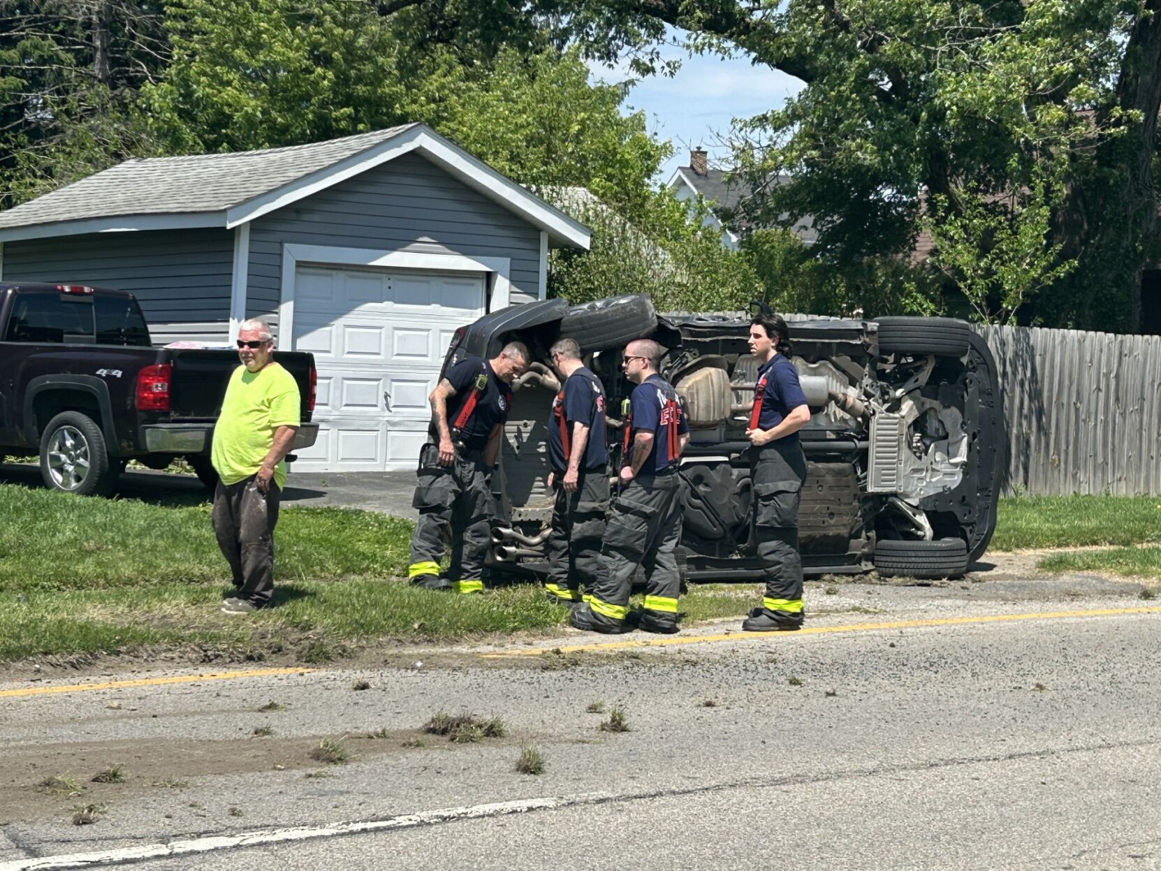 Two taken to hospital following rollover crash in Youngstown ...
