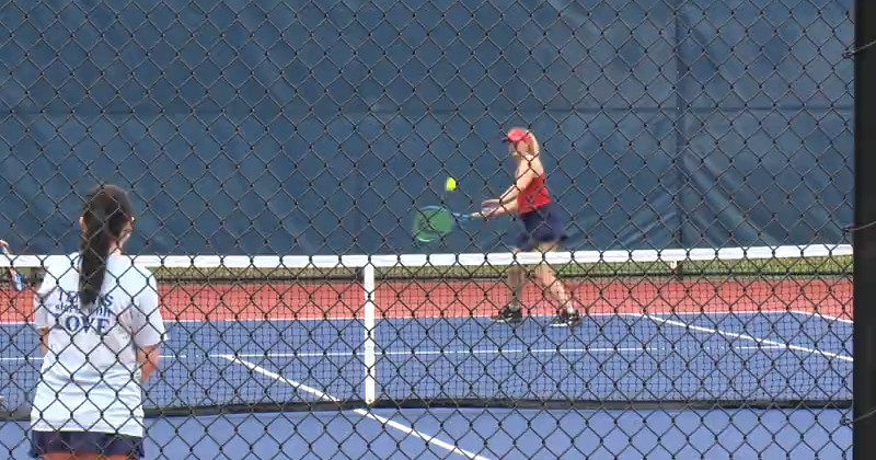 Niles students play first match of the season on brand new tennis courts