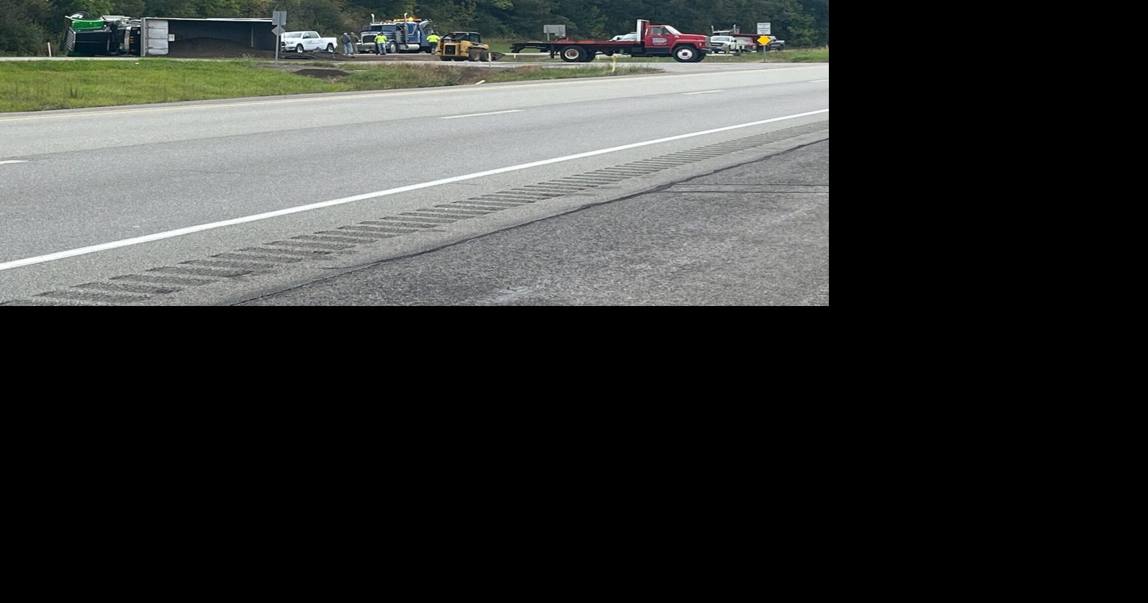 I-376 Westbound lanes closed due to overturned truck | Archives | wfmj.com